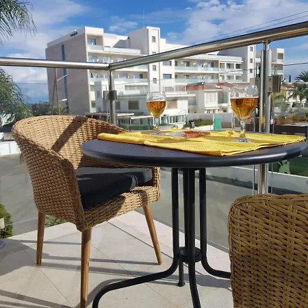 Coralli Stylish 1 Bedroom Lägenhet